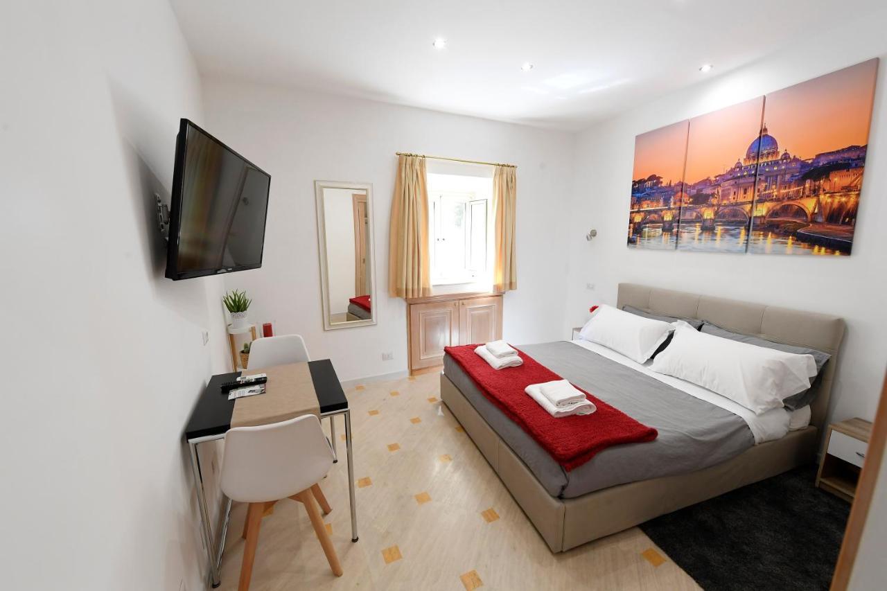 Ferienwohnung La Casa Degli Osti 2 - Piazza Navona Rom Exterior foto