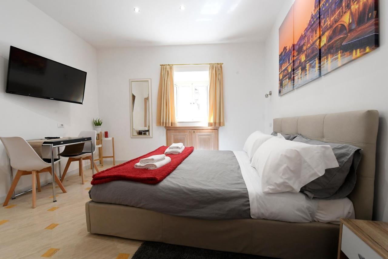 Ferienwohnung La Casa Degli Osti 2 - Piazza Navona Rom Exterior foto